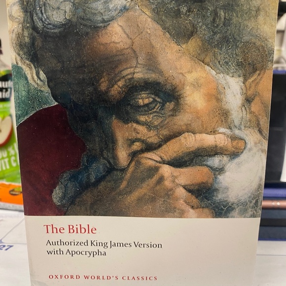 Book the bible - Picture 1 of 2